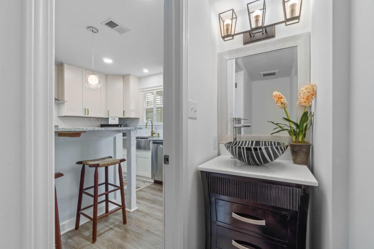 Helena'S Place, Fully Renovated Exclusive End Unit Townhouse Ντέστιν Εξωτερικό φωτογραφία